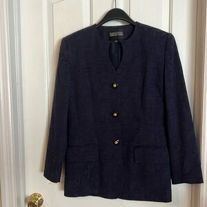 Executive Collection blazer. Navy. Size 8.